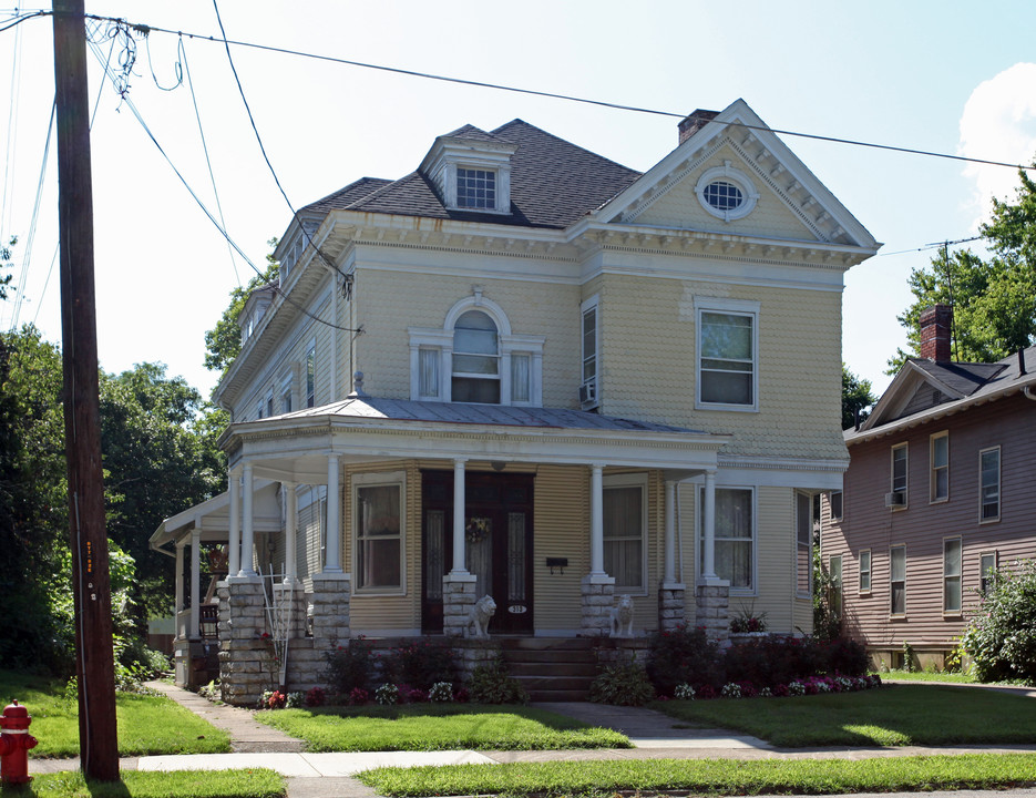 313 S Main St in Middletown, OH - Foto de edificio
