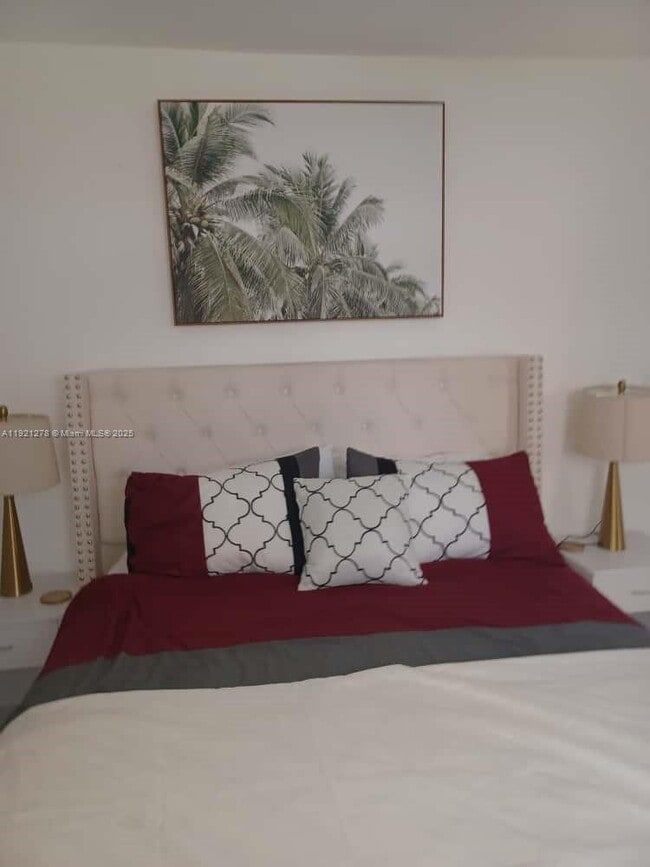 322 Nebraska St in Hollywood, FL - Building Photo - Building Photo