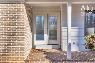 501 Rookwood Pl in Charlottesville, VA - Building Photo - Building Photo