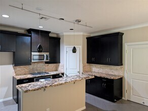 3517 Bradford St in Houston, TX - Building Photo - Building Photo