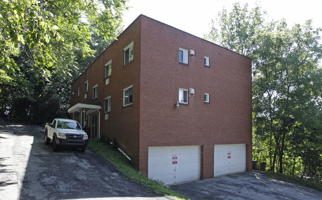 Bond Estate in Swissvale, PA - Building Photo - Building Photo