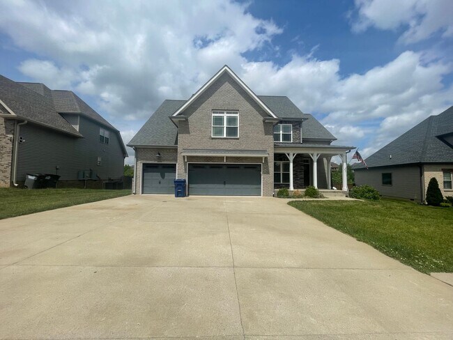325 Piedmont Pl in Clarksville, TN - Building Photo - Building Photo