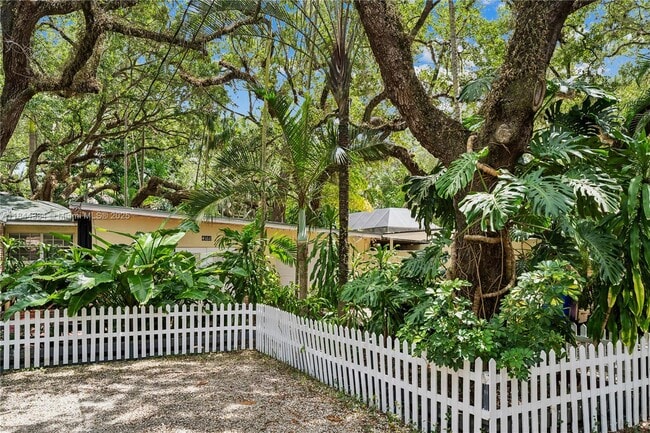 property at 4160 Lybyer Ave