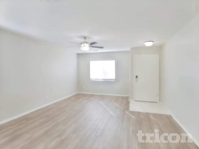 5306 E Silverbell Rd in Queen Creek, AZ - Building Photo - Building Photo