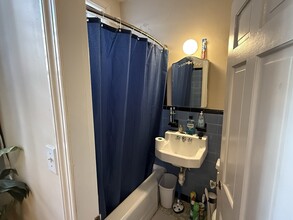 97 West Cedar St, Unit 2 in Boston, MA - Building Photo - Building Photo