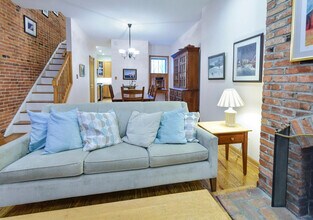 1127 Independence Ave SE in Washington, DC - Building Photo - Building Photo