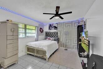 3530 NW 43rd Ave in Lauderdale Lakes, FL - Building Photo - Building Photo