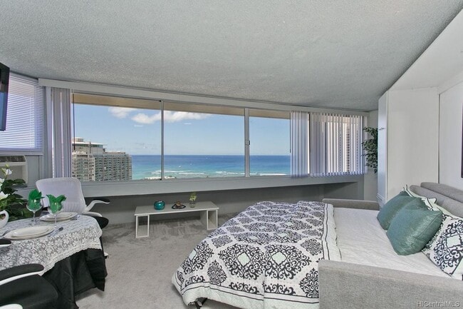 1700 Ala Moana Blvd-Unit -3204 in Honolulu, HI - Building Photo - Building Photo