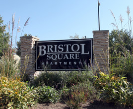 Bristol Square in Indianapolis, IN - Building Photo - Building Photo