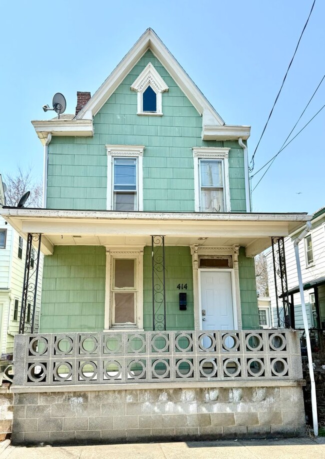 property at 414 N Pitt St