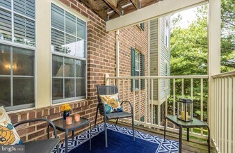 13105 Briarcliff Terrace-Unit -11-1104 in Germantown, MD - Building Photo - Building Photo