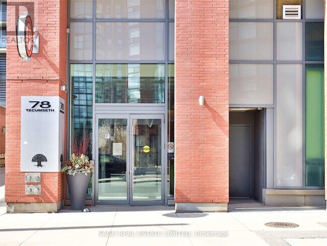 78-378 Tecumseth St. in Toronto, ON - Building Photo - Building Photo