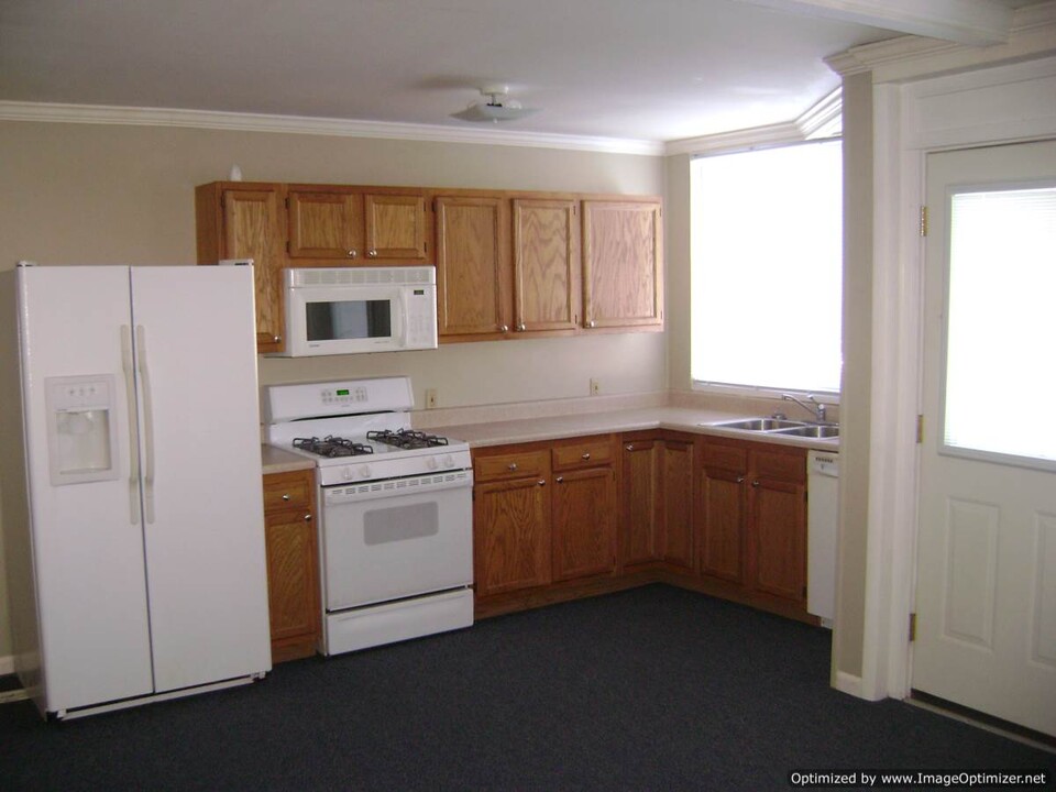 303 Granite St, Unit B Photo