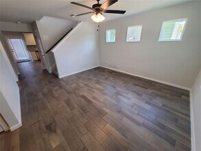 1158 Esplanade Pkwy in San Marcos, TX - Building Photo - Building Photo