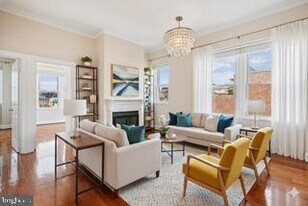 2008 16th St NW in Washington, DC - Building Photo