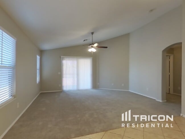34780 N Barzona Trail in Queen Creek, AZ - Building Photo - Building Photo
