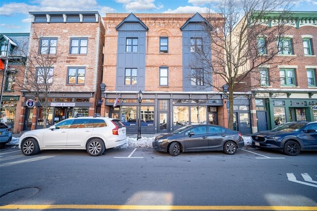 173 Main St in Beacon, NY - Building Photo - Building Photo
