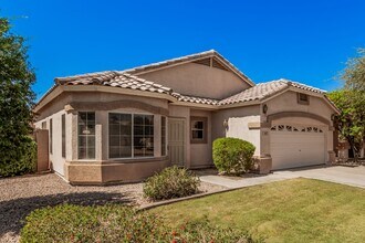 847 W Kroll Ave in Gilbert, AZ - Building Photo - Building Photo