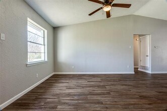 6328 Harmony Ln in Dallas, TX - Building Photo - Building Photo