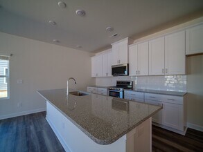 515 Nixon Rd in Belmont, NC - Building Photo - Building Photo