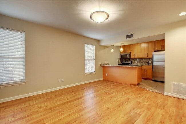 property at 7685 Northcross Dr