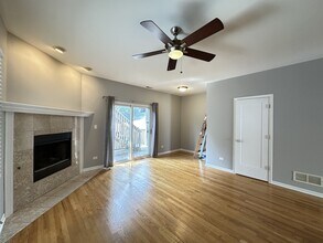 724 N Willard Ct in Chicago, IL - Building Photo - Building Photo
