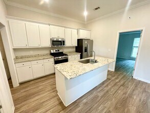 556 Stone Brook Pl in Brandon, MS - Building Photo - Building Photo