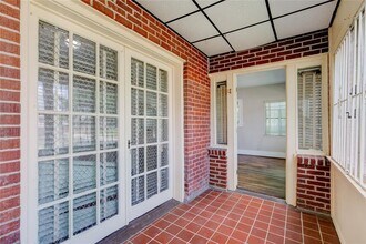 2531 Stevens St-Unit -A in Houston, TX - Building Photo - Building Photo