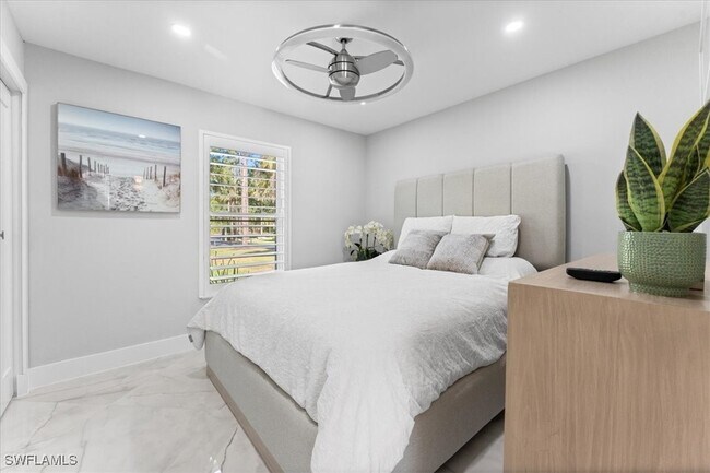 property at 1440 8th St NE