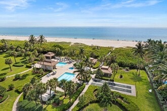 3400 N Ocean Dr, Unit PH2 - 2002 in Riviera Beach, FL - Foto de edificio - Building Photo