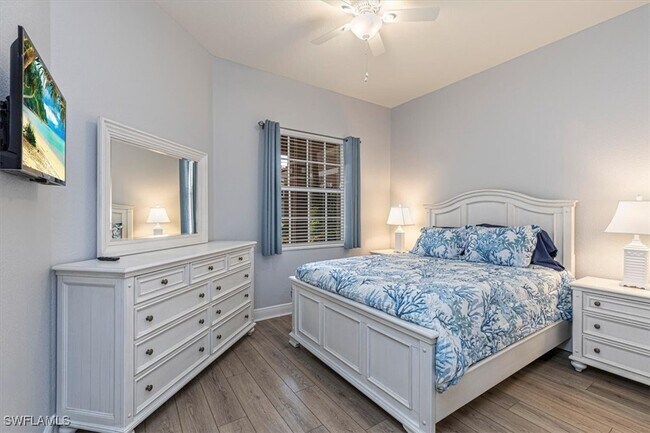 property at 7837 Hawthorne Dr