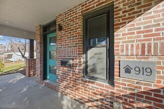 919 S 31st St in Omaha, NE - Building Photo - Building Photo