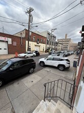 2026 S Juniper St in Philadelphia, PA - Building Photo - Building Photo