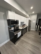 209 Queen St in Truro, NS - Building Photo - Building Photo