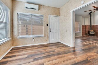 1108 Heather Cir in Cedar Hill, TX - Building Photo - Building Photo
