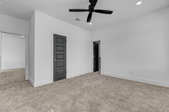 3002 Alpha Wolf Ct in College Station, TX - Foto de edificio - Building Photo