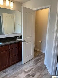 3034 Dade Loop photo'