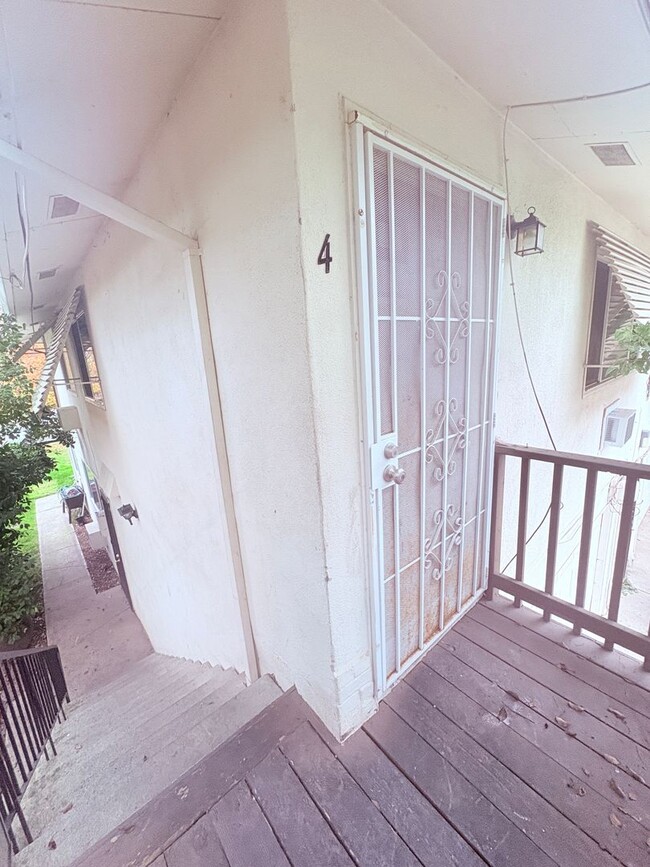 property at 904 Dornajo Way