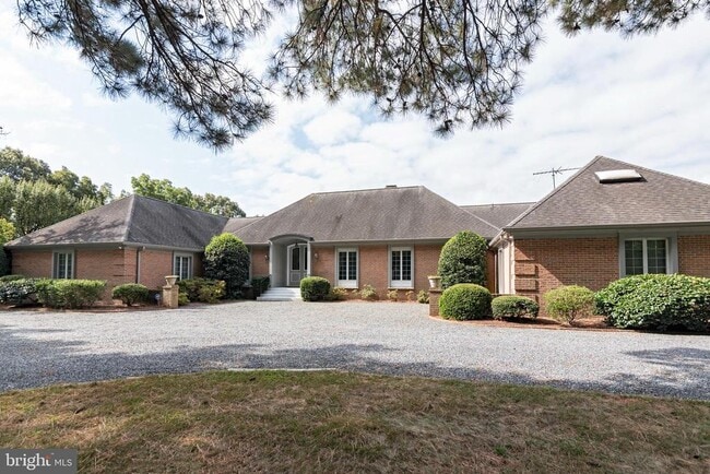 9338 Bantry Rd in Easton, MD - Building Photo - Building Photo