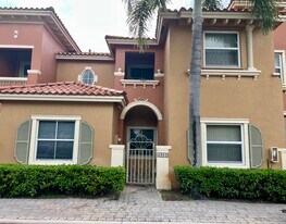 4950 White Mangrove Way E in Fort Lauderdale, FL - Building Photo