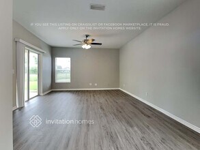 10504 Lakeside Vista Dr in Riverview, FL - Building Photo - Building Photo