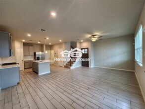 1512 Lakeline Oak Dr in Houston, TX - Building Photo - Building Photo