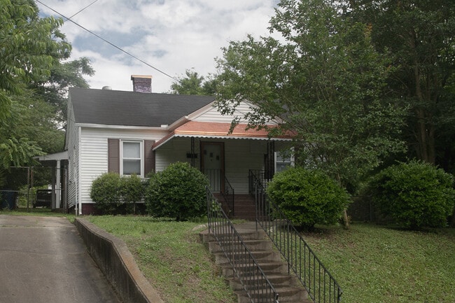 property at 513 Colfax St
