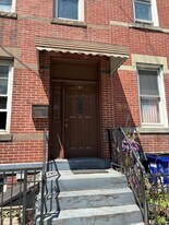 107 Beadel St in Brooklyn, NY - Building Photo