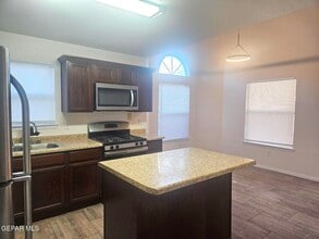 12353 Golden Sun Dr in El Paso, TX - Building Photo - Building Photo