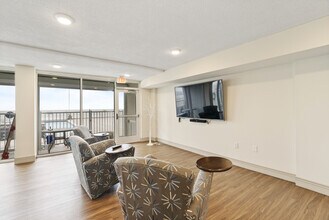 3800 Atlantic Ave in Virginia Beach, VA - Building Photo - Building Photo