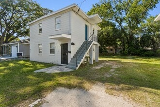 1104 W 29th St in Jacksonville, FL - Building Photo - Building Photo