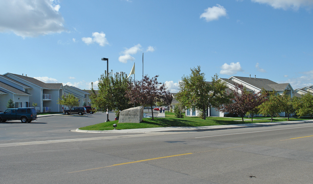 Courtyards At Ridgecrest Apartments in Nampa, ID - Building Photo