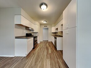 446 Thistle Dr in Garland, TX - Building Photo - Building Photo