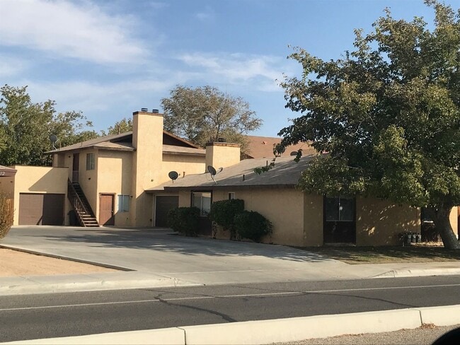 property at 736 S Norma St